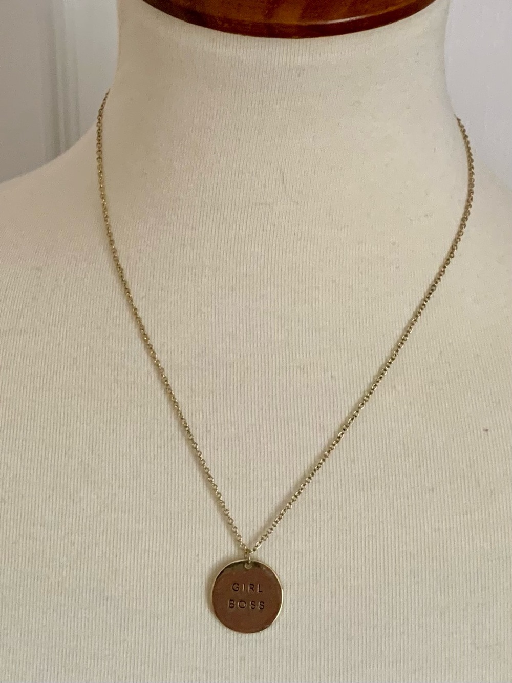 Gold 'Girl Boss' Disc Pendant Necklace - Women Jewelry